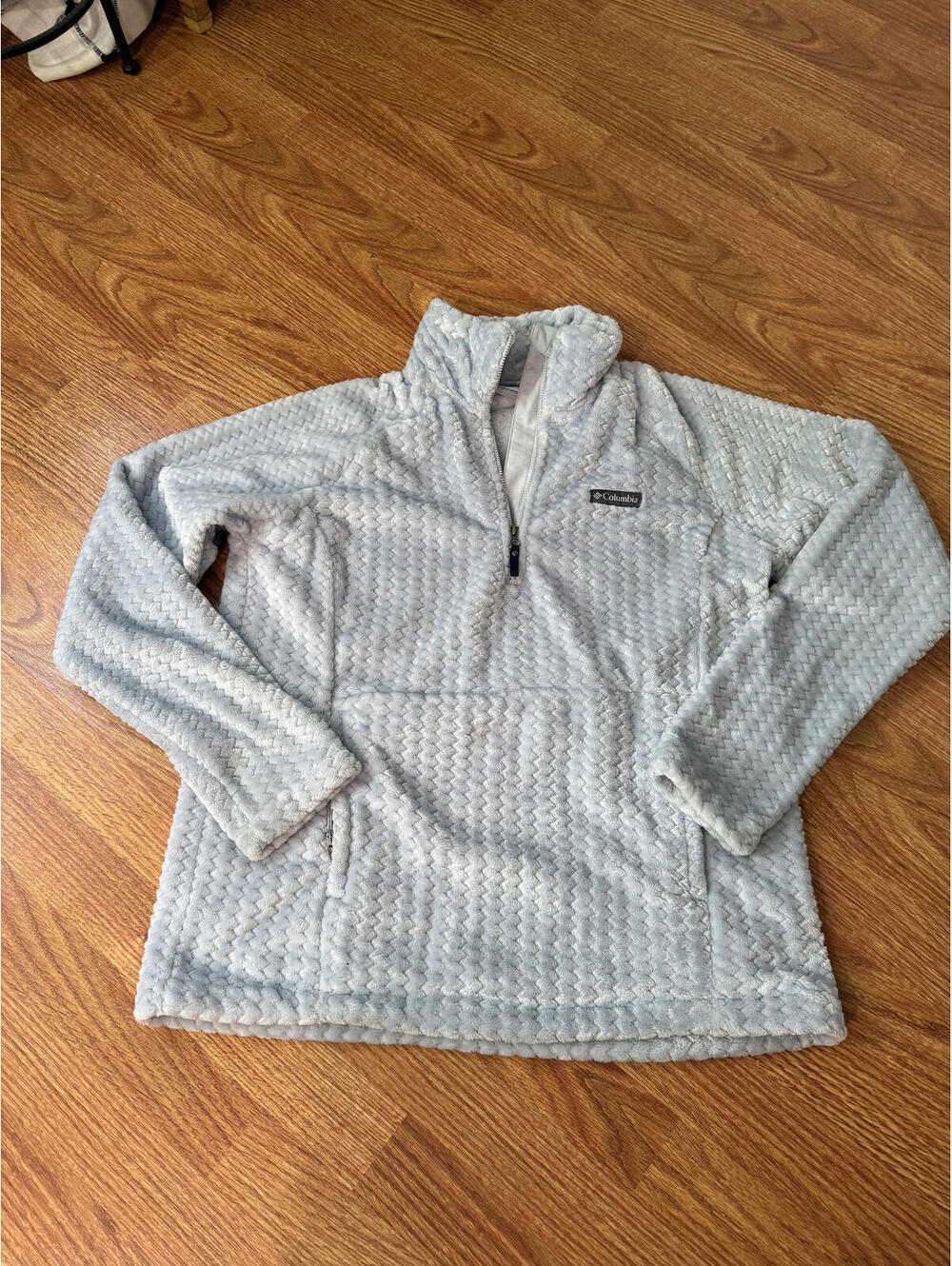 Women's Top | Quarter Zip | Columbia | Size Medium